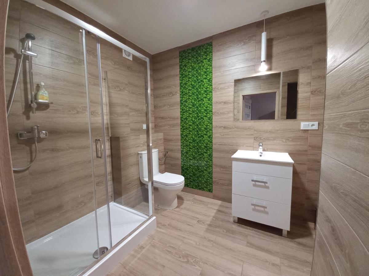 Good Night & Strefa Z Sauna I Jacuzzi Ogolnodostepna Lub Na Wylacznosc Aparthotel *