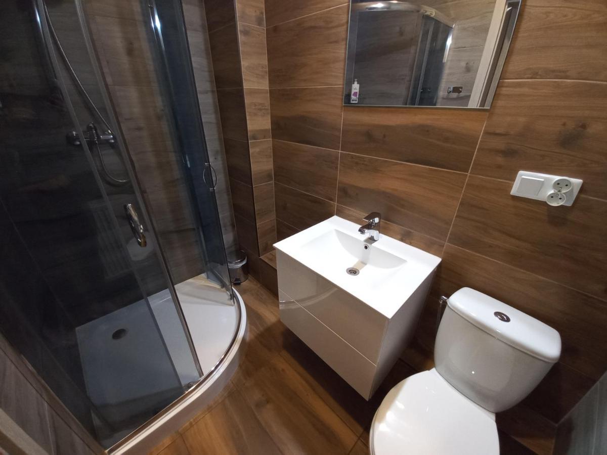 Aparthotel Good Night & Strefa Z Sauna I Jacuzzi Ogolnodostepna Lub Na Wylacznosc Czechowice-Dziedzice